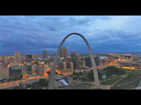 Gateway Arch and St. Louis skyline 4K Drone footage