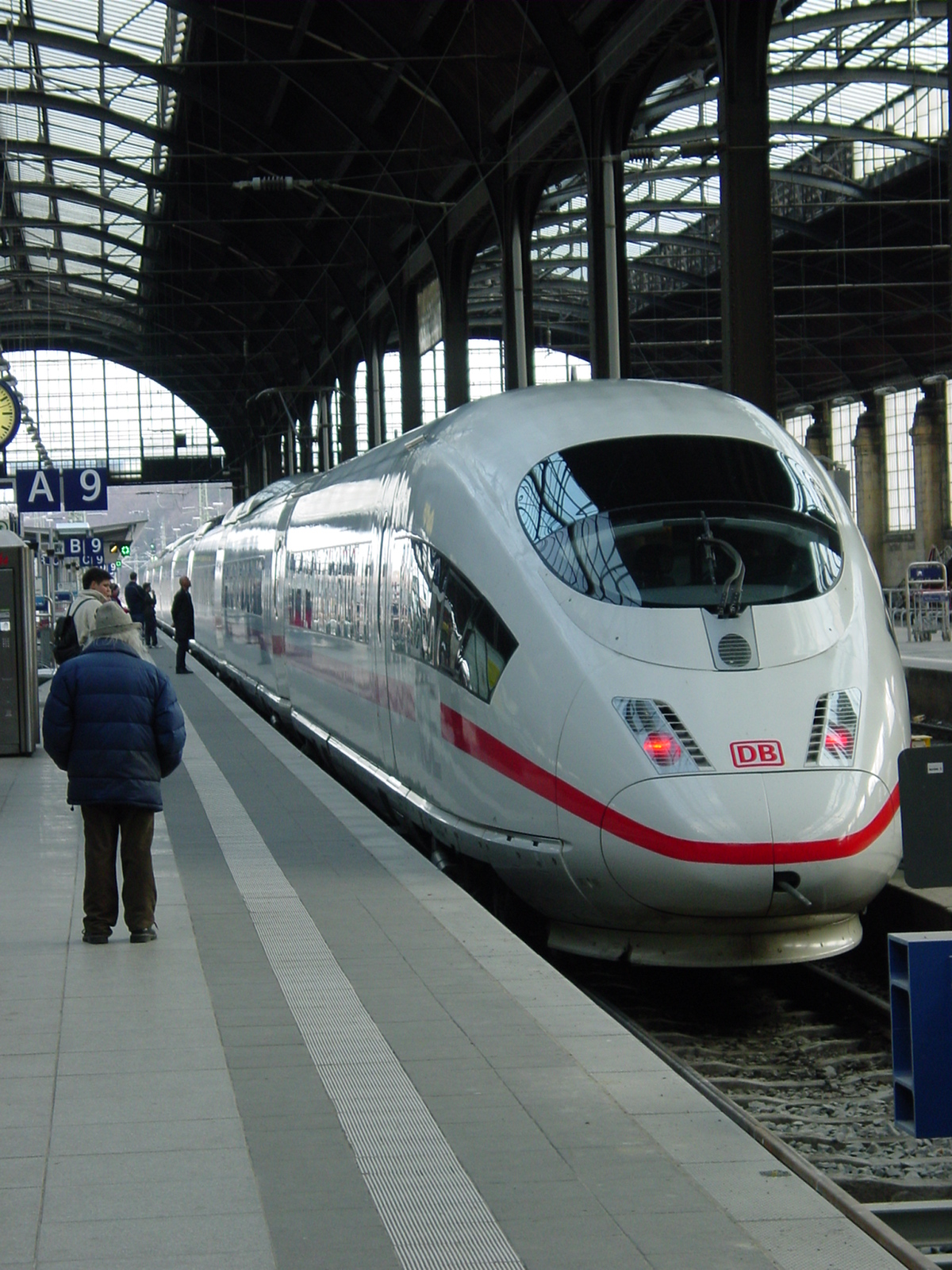 Deutsche Bahn Kaum ein Bahnhof mit Servicepersonal