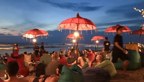 Bali bei Nacht