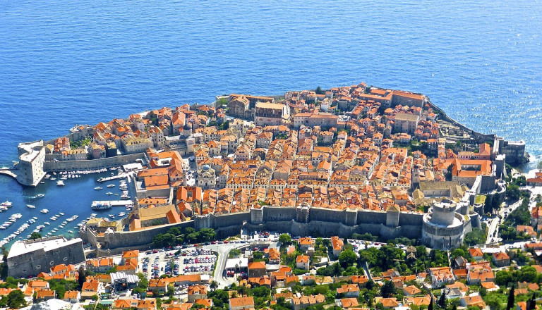 Oder besuchen Sie die Perle der Adria- Dubrovnik.