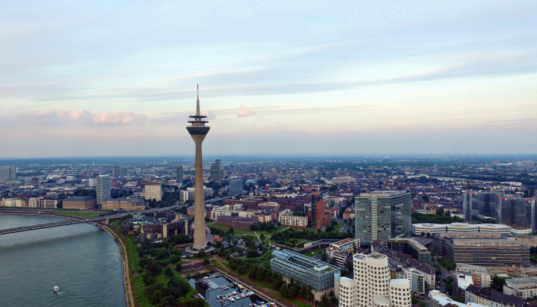 Düsseldorf Skyline Fernsehturm