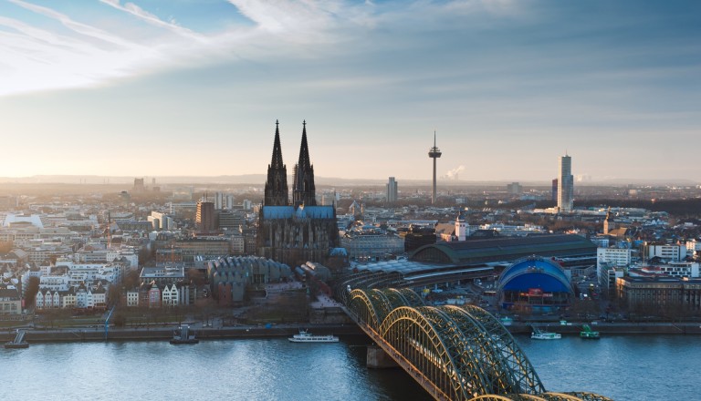 Urlaub unter 300 Euro Deutschland Köln Dom