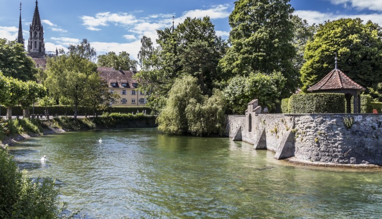 Kanal am Stadtgarten von Konstanz. 