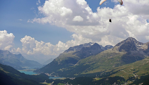 Eine Reise nach St. Moritz lohnt sich auch im Sommer!