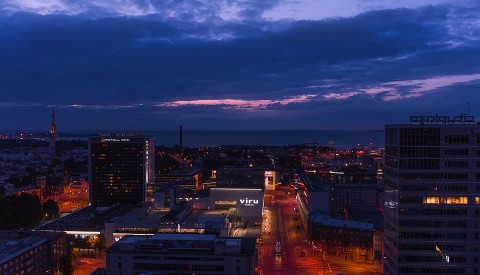 Tallinn bei Nacht