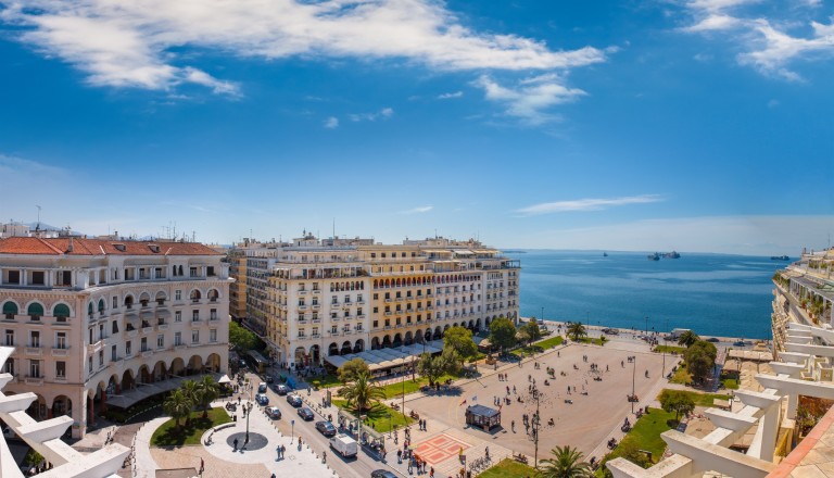 Herz der Stadt: Der Aristoteles Platz in der Innenstadt von Thessaloniki