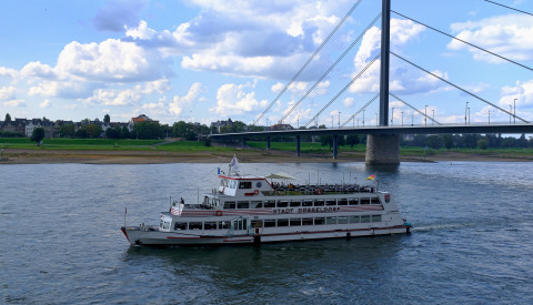 Weisse Flotte Düsseldorf