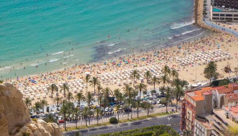 Der Platja de Postiguet. 