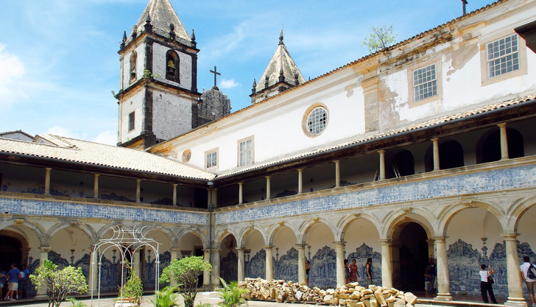 Bestaunen Sie das Innenleben der Kathedrale Sao Francisco!