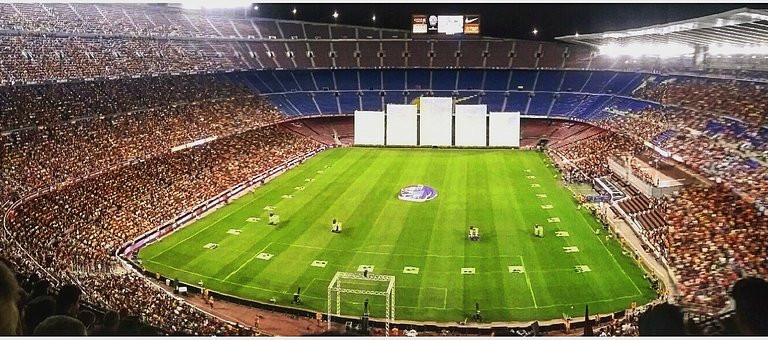 Den FC Barcelona im Camp Nou spielen zu sehen, gehört zu den sportlichen Highlights der Stadt.