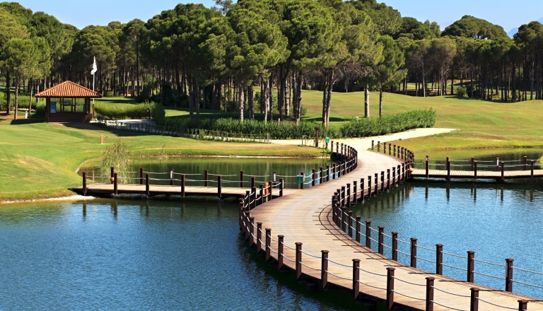 Parks und Golfplätze in und um Belek.