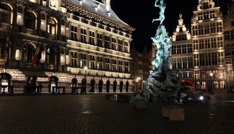 Antwerpen steckt voller Sehenswürdigkeiten: Hier der Grote Markt.