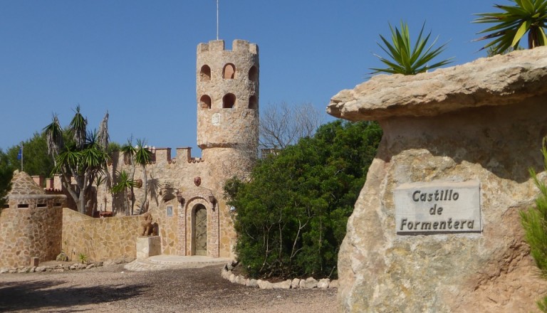castillo-de-formentera