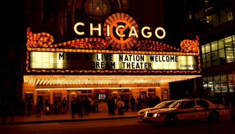 Kultur findet man auch im berühmten Chicago Theatre.