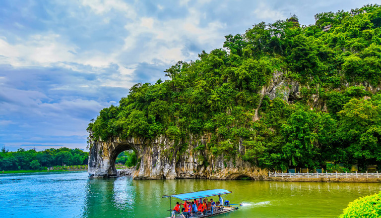 China - Bamboo Rafting