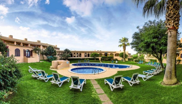 Deal algarve Portugal Club Maria Luisa