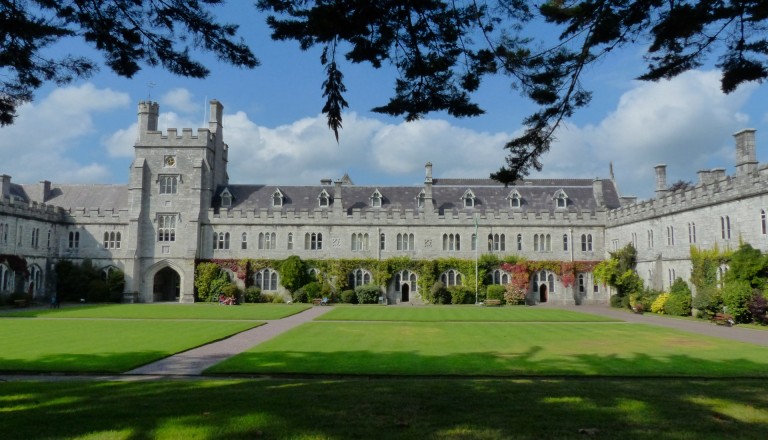 Cork besitzt die zweitälteste Universität Irlands.