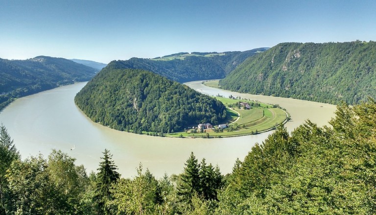 Donau Kreuzfahrt Schlögen Österreich