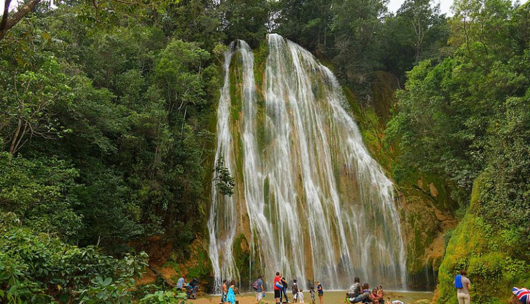 Baden kann man auch am El Limon Wasserfall