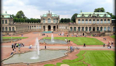 Zwinger.png