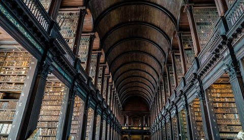 Die Bibliothek des Trinity College in Irland