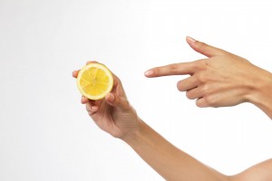 Essen Hand Zitrone