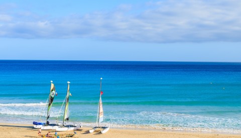 Katamaranfahrten am Morro Jable. Luxusurlaub auf Fuerteventura.