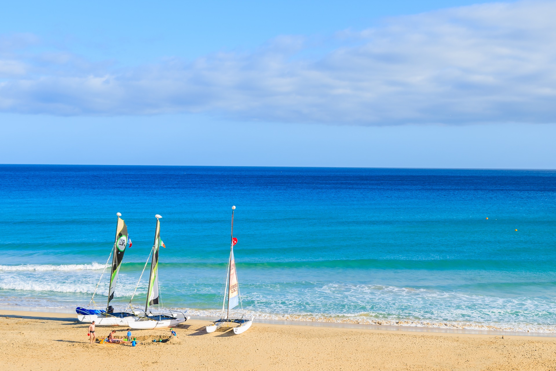 Katamaranfahrten am Morro Jable. Luxusurlaub auf Fuerteventura.