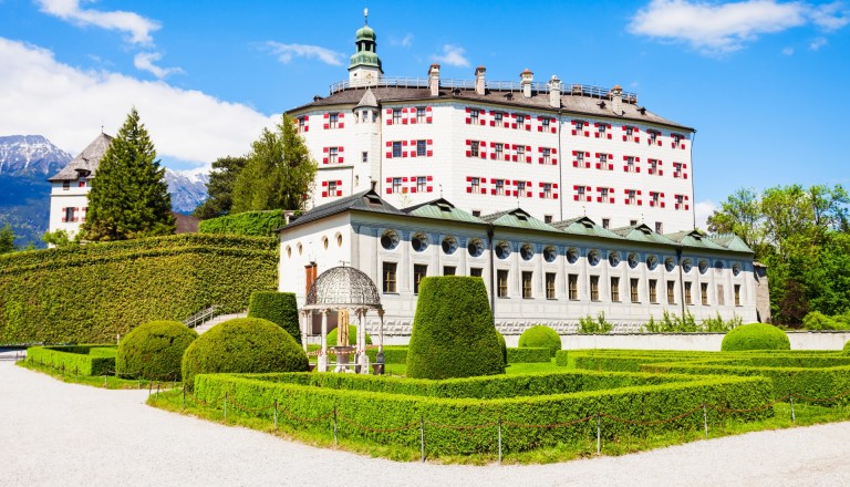 Das Schloss Ambras in Innsbruck.