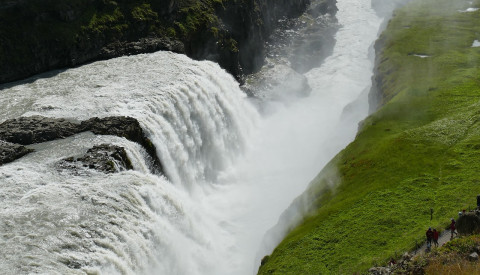 Die Gulfoss Wasserfälle sind eine Sehenswürdigkeit des Golden Circle.