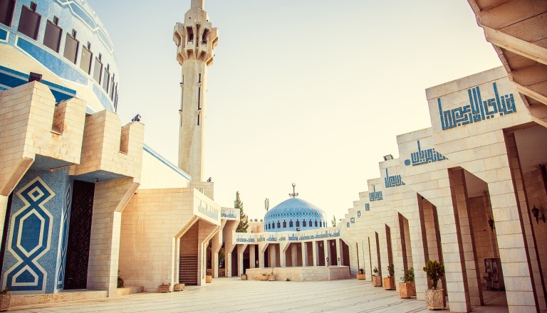 Die König Abdullah Moschee in Amman.