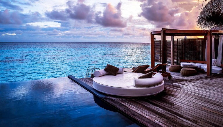 Top Malediven-Deal: Fihalhohi Maldives in Kaafu (Süd Male) Atollab 1877€