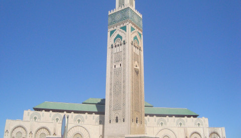 Die Hassan-II.-Moschee in Casablanca ist die fünftgrößte Moschee der Welt.