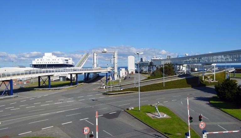 Der Fährhafen von Puttgarden auf Fehmarn