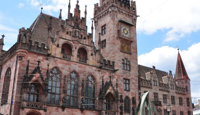 Das Saarbrückener Rathaus.