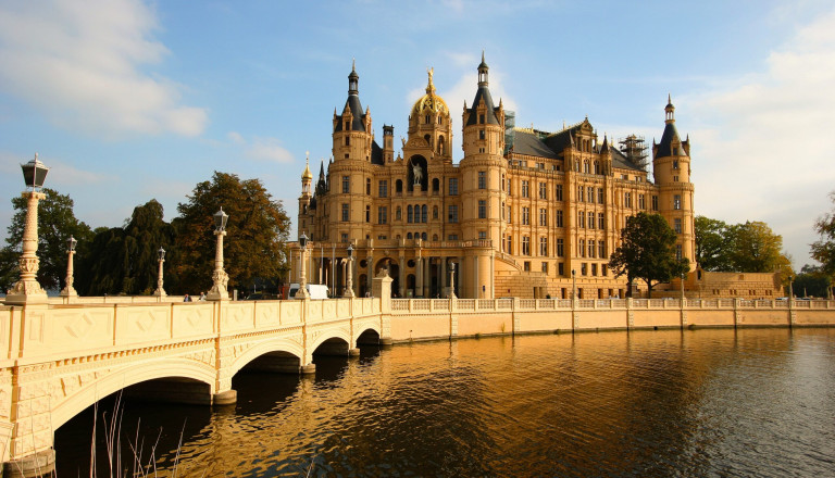 Schloss Brücke Schwerin