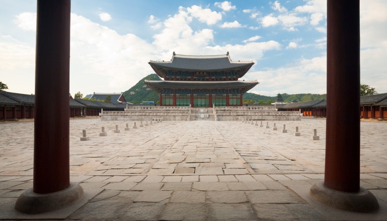 Der Gyeongbokgung Palast in Seoul.