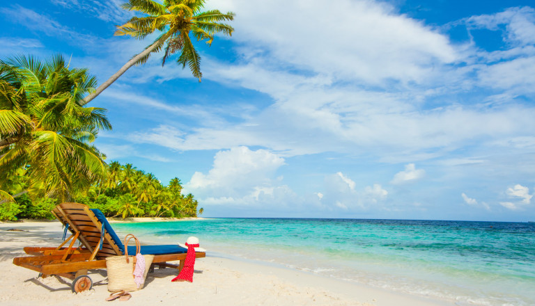 Seychellen Strand Liege