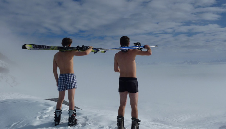 Skiurlaub Österreich Sonnencreme