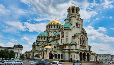 Die Alexander Newski Kathedrale ist eine von vielen Sehenswürdigkeiten der bulgarischen Haupstadt Sofia.