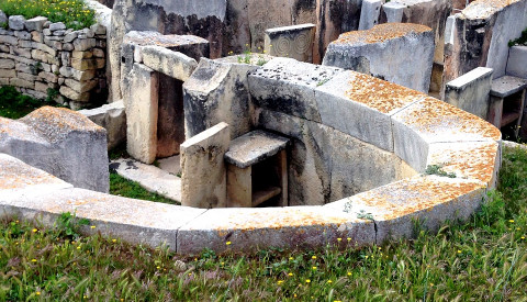 Auf Malta gibt es mehrere steinzeitliche Tempelanlagen.