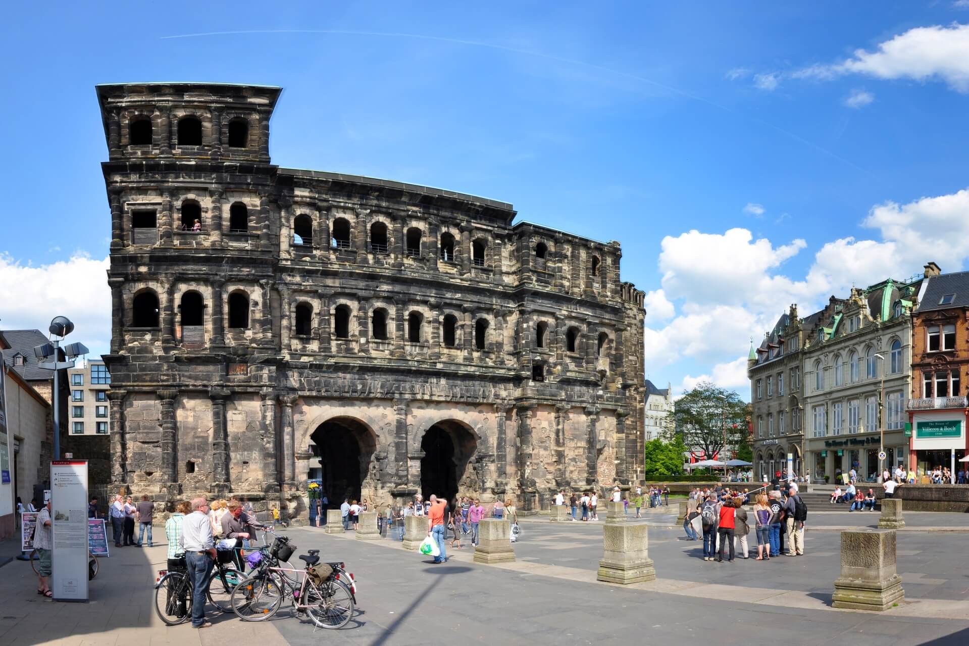 Die Porta Nigra in Trier.